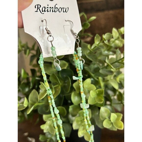 New Green Necklace & Earrings Set - Picture 7 of 7